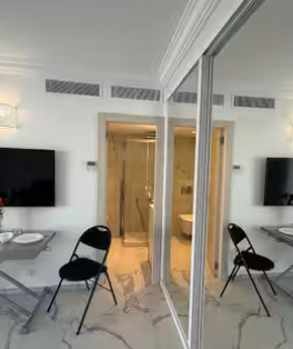 Palm Beach T1 Apartment, right next to the sea